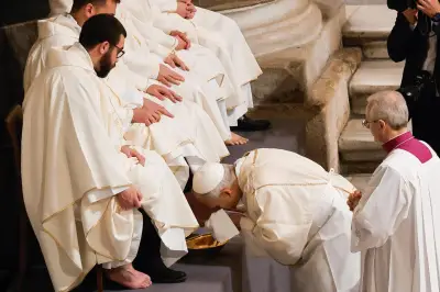 Papa León XIV en su primer Jueves Santo: reflexión sobre la misión de la Iglesia y emotivo lavatorio de pies