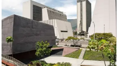 Personería de Medellín sanciona a funcionario por conducta irrespetuosa hacia ciudadanos