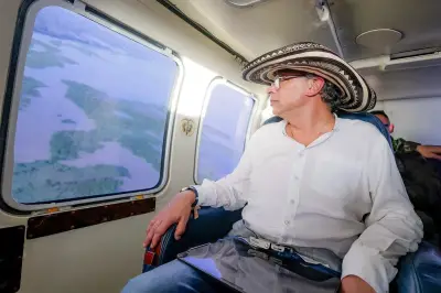 Petro ordena a ministros ceñirse a su vocería oficial del Gobierno