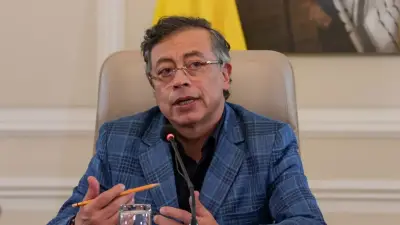 Petro sospecha que explosivos de atentados provienen de Ecuador