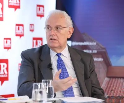 Petro y Ocampo se enfrentan por ruptura con el Banco de la República y déficit fiscal