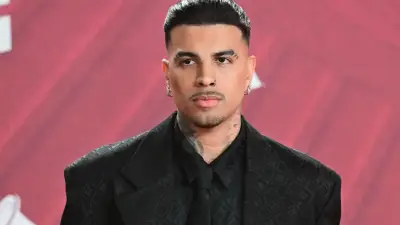 Rauw Alejandro lanza 'Dando Vueltas', himno oficial del Mundial 2026