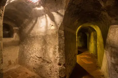 Recorrido Sensorial por el Centro Histórico de Cartagena: Desde el Amanecer hasta el Atardecer