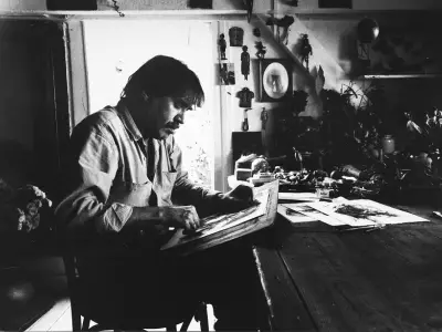 Relanzamiento editorial rescata la ambición artística de Luis Caballero en nueva colección