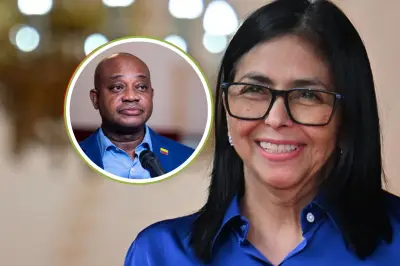 Religión y Murillo claves en salida de Delcy Rodríguez de lista Clinton; mencionan a Petro