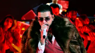 Ryan Castro invitará a conductores de bus que lo dejaron cantar a su concierto en Medellín