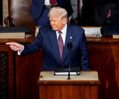 Trump compró bonos por US$51 millones en marzo, revela informe