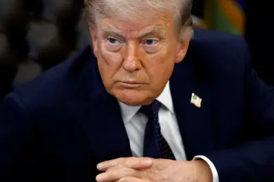 Trump dice que EE.UU. no tiene prisa, pero que el reloj corre para Irán