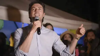 Veeduría ciudadana rechaza designación de Daniel Quintero como superintendente de salud