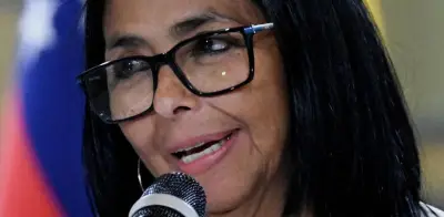 Venezuela sube ingreso mínimo a 240 dólares: ¿alcanza para vivir?