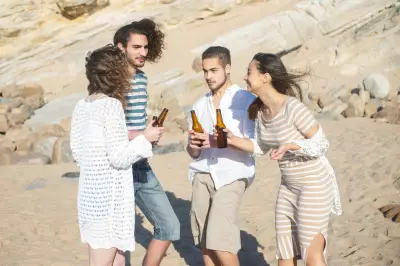 Vida adulta en Colombia: presiones económicas y nuevos hábitos de consumo