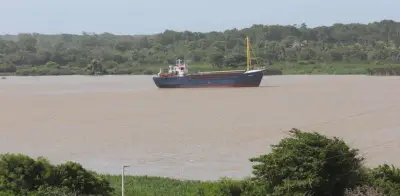 Zona portuaria de Barranquilla logra tres años de estabilidad con calado de 10 metros