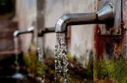 Alerta en Barichara: agua de alto riesgo para consumo humano
