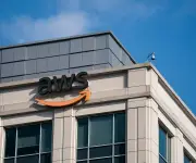 Amazon evalúa vender sus chips de IA a otras empresas, revela su CEO Andy Jassy