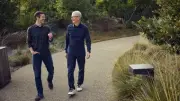 Apple anuncia sucesión: Tim Cook deja CEO en 2026, John Ternus asume el liderazgo