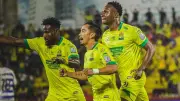 Atlético Bucaramanga golea 5-0 a Boyacá Chicó y reactiva su camino a cuartos de final