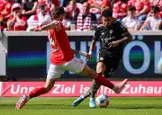 Bayern Múnich remonta 3-0 y vence 4-3 al Mainz con épica