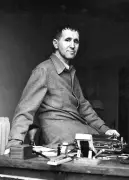 Bertolt Brecht: el dramaturgo que desafió al poder con su pluma