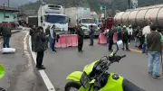 Campesinos bloquean La Línea exigiendo tierras y amenazan con cierre total