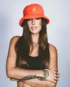 Chelina Manuhutu trae su house y techno a Cali en formato clubbing íntimo