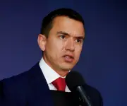 Ecuador firma acuerdo minero con China por US$1.700 millones