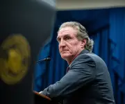 EE.UU. intensifica revisiones de proyectos solares por conexión china y riesgos de seguridad