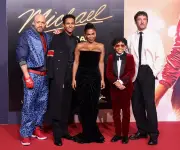 El legado de Michael Jackson revive con el estreno mundial de la película 'Michael' en Berlín