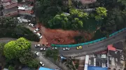 Floridablanca ejecuta obras de mitigación para estabilizar taludes en zona de alto riesgo