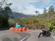 Lluvias en Manizales causan deslizamientos y cierres viales con una persona herida