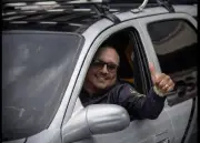 Misteriosa muerte de 'Batman': hallan cuerpo en vehículo en Girón mientras investigan homicidio