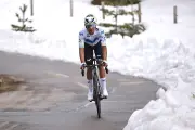 Nairo Quintana vuelve a volar en Asturias y da emotivo triunfo a Colombia