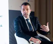 Ángel Escribano renuncia a la presidencia ejecutiva de Indra tras conflicto con el Gobierno