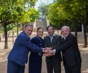 Petro se reúne con líderes progresistas en Barcelona para fortalecer la democracia