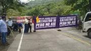 Protestas en Santander por alza de avalúos catastrales rurales bloquean vía San Gil-Socorro
