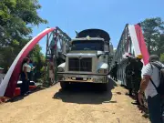 Puente semipermanente restablece conectividad entre Magdalena y La Guajira tras dos meses de aislamiento