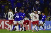 Rodrigo Contreras sufre fuerte golpe en cabeza durante victoria de Millonarios en Copa Sudamericana