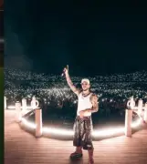 Ryan Castro y la polémica de los chamanes en su concierto en Medellín