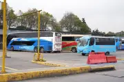 Secretaría de Movilidad busca reorganizar transporte intermunicipal en Portal 80 de TransMilenio