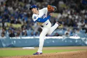 Shohei Ohtani domina en su debut con los Dodgers: 6 entradas en blanco y victoria 4-1