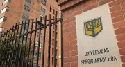 Tragedia en la Universidad Sergio Arboleda: joven cae desde edificio en Bogotá