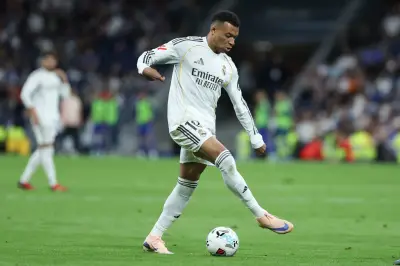 Afición del Real Madrid abuchea a Mbappé en su regreso ante Oviedo