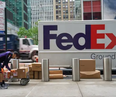 Amazon expande logística y hunde acciones de FedEx y UPS