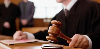 Cadena perpetua para mujer que mató a su esposo y escribió libro infantil sobre duelo