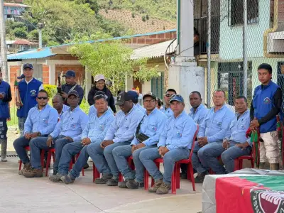 Colombia: trabajadores excluidos de la reducción de jornada laboral en 2026