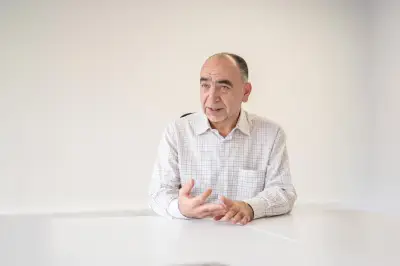 CRC lanza guía contra desinformación electoral, según comisionado Sadi Contreras