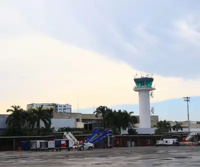 Crédito de $300.000 millones para ampliar aeropuerto de Cartagena
