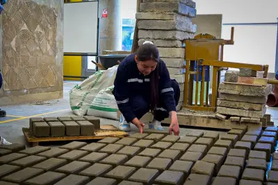 De la calle y la cárcel a la construcción sostenible: la nueva vida de Deisy