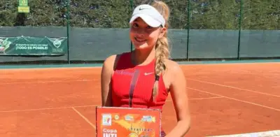 Emanuela Lares conquista su segundo título junior en Bolivia