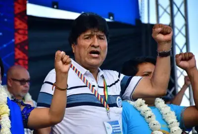 Evo Morales denuncia operativo de la DEA para capturarlo; Paz amenaza con cárcel
