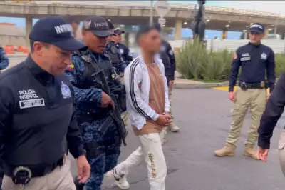 Extraditan a cuatro colombianos, entre ellos alias 'Chuqui' del Tren de Aragua